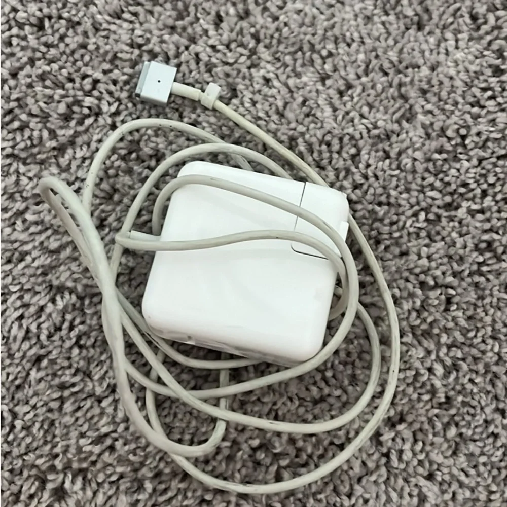 Apple MacBook Air - Silver